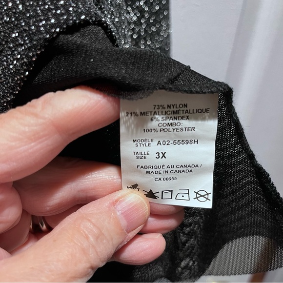 Layered look flattering loose tank. Size 3X. Shimmers in the light. - Picture 3 of 5